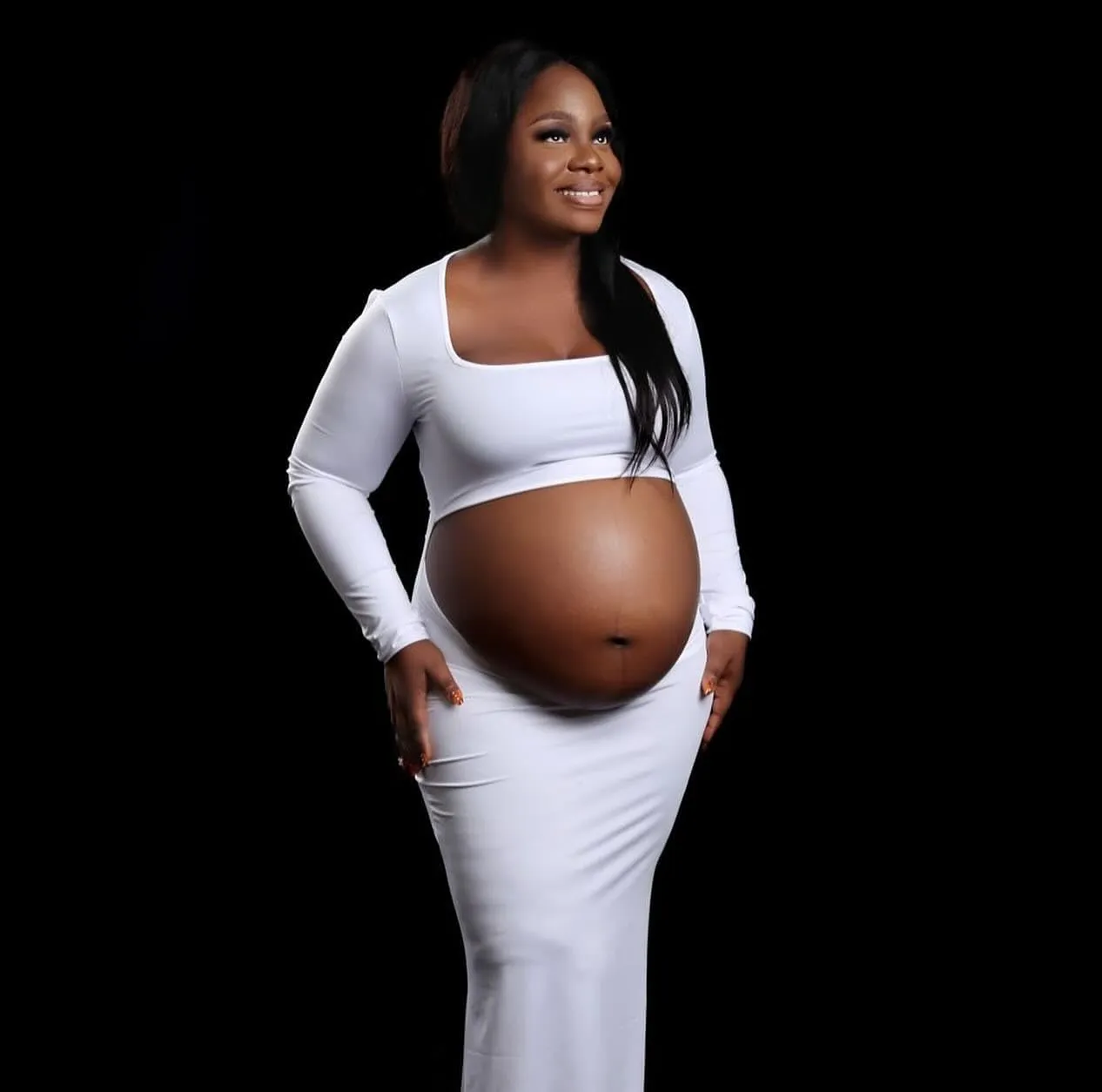 Dedysler Cut Out Maternity Dress for Photos Open Belly Long Sleeve Photography Gown Square Neck Maternity Outfit Dresses