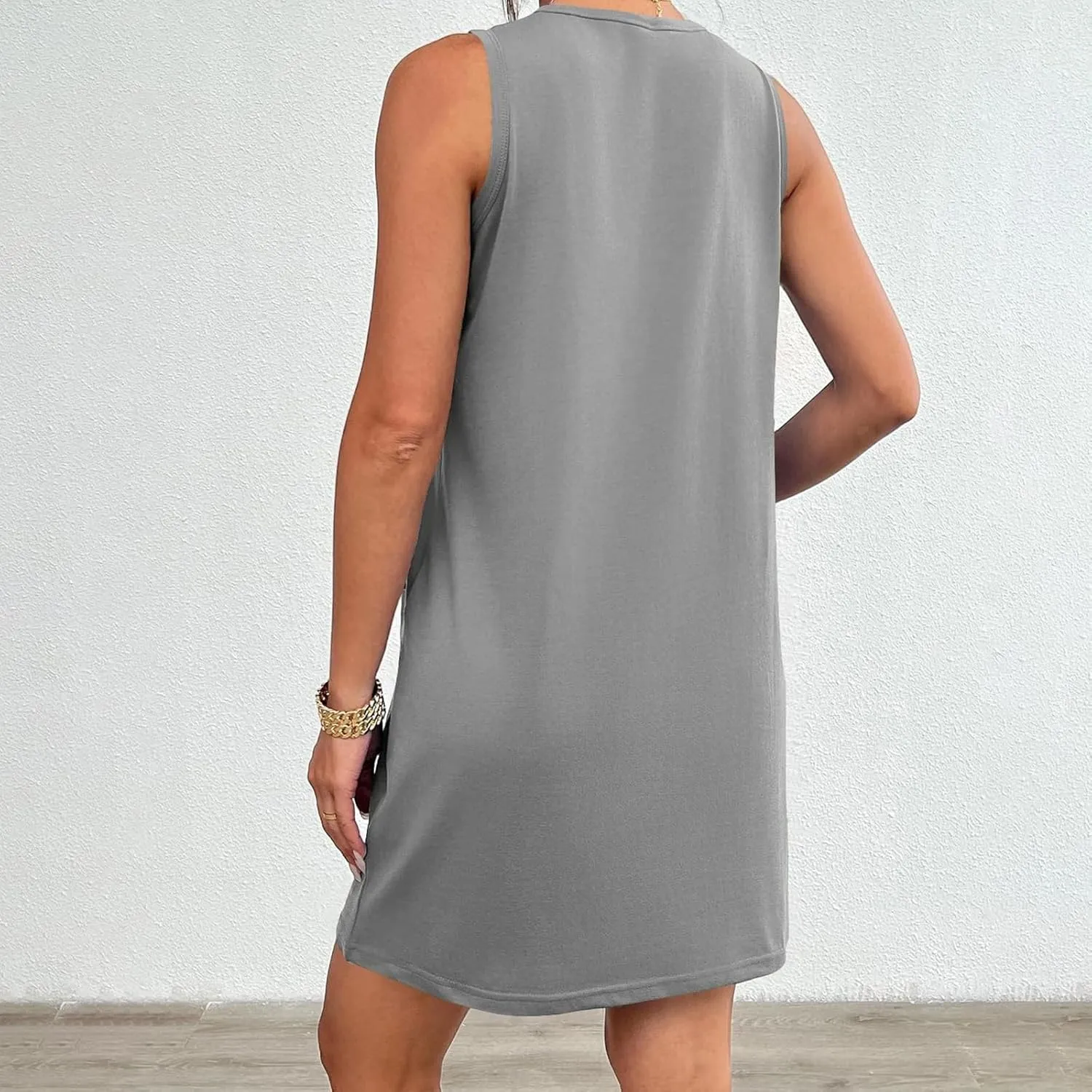 Kubbon Sundress for Women Casual Crewneck Sleeveless Midi Dress Loose Solid Color Tank Dresses with Pocket Vacation Outfits