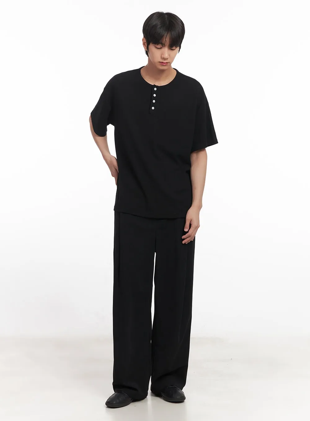 Men's Cooling Wide-Fit Tailored Pants IA510