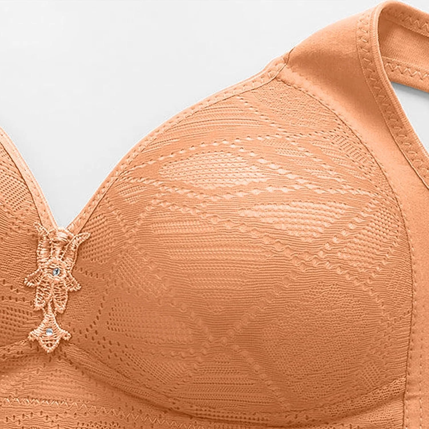 Women's No Underwire Wide Strap Tank Top Bra Full Coverage Stretch Breathable Bralettes Comfort Push Up Everyday Bra