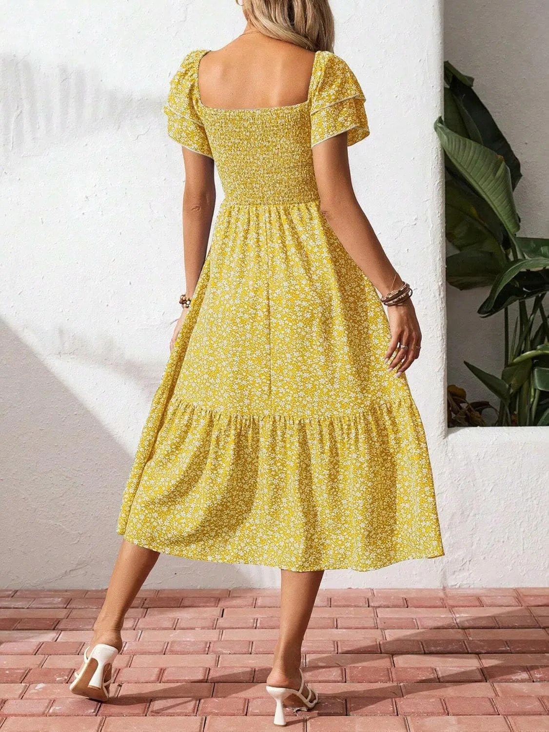 Women's Summer Fashion Square Neck Pleated Bubble Sleeve Off Shoulder Long Skirt with Floral Patterns and a Large Swing Dress