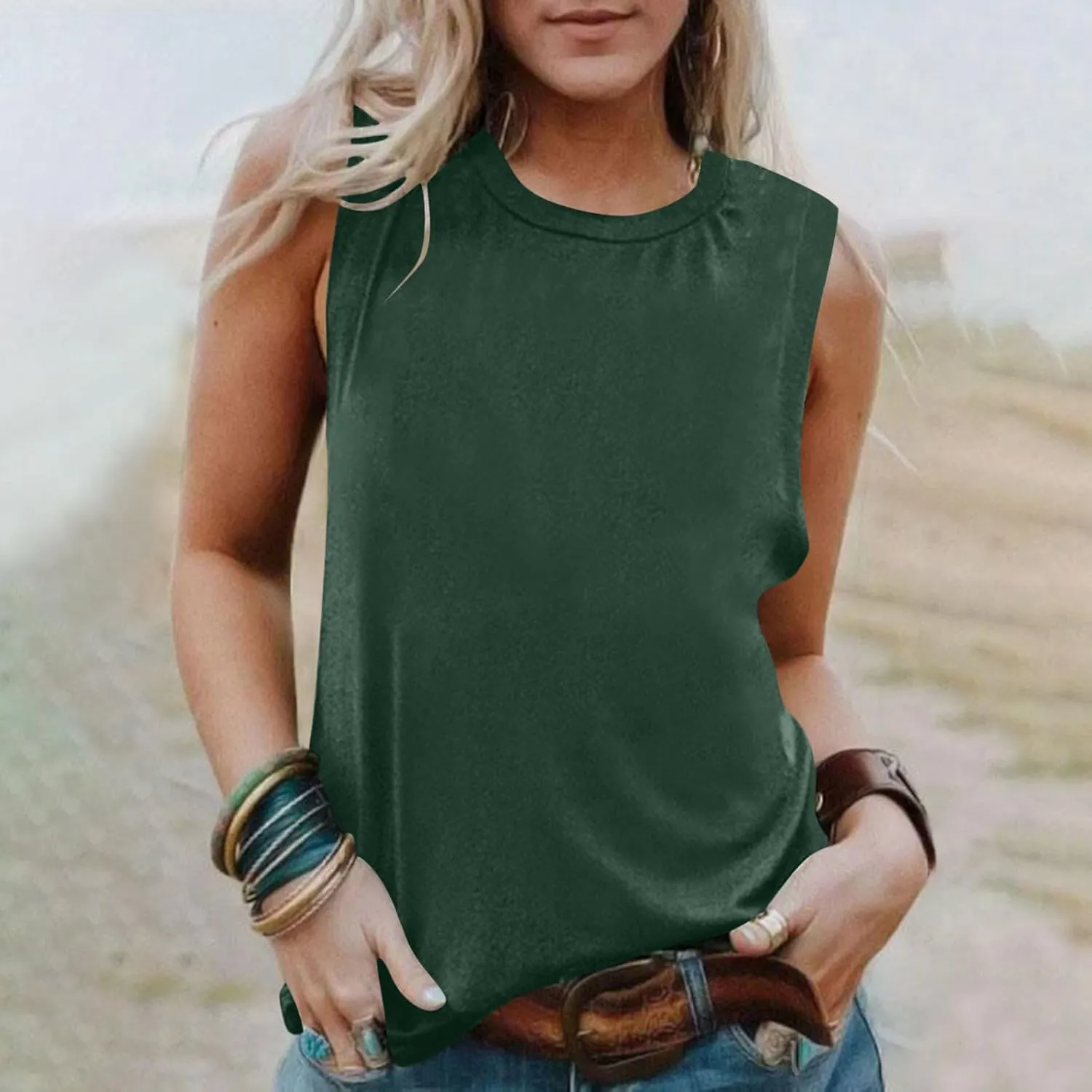 Womens Tank Tops Sleeveless Crew Neck Loose Fit Shirts Summer Clothes Solid Color Basic Tunic Blouse